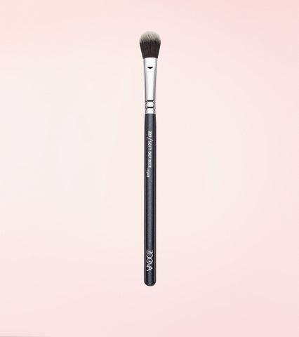 227V SOFT DEFINER VEGAN BRUSH